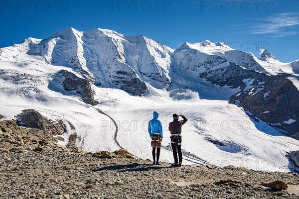 Viewpoint on the Diavolezza with Piz Palue and Persgletscher