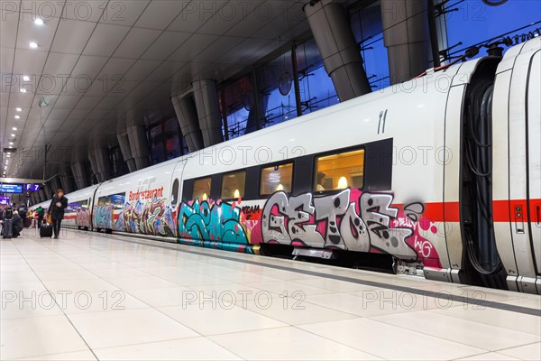 ICE train with graffiti in the station of Frankfurt Airport