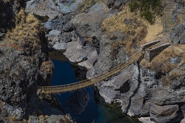 Qu'eswachaka suspension bridge