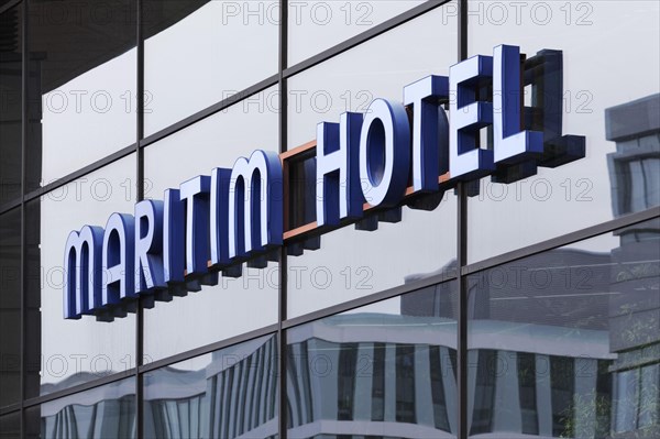 Maritim Hotel lettering on the facade