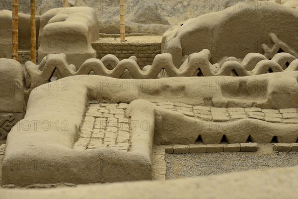 Artistic walls made of mud brick