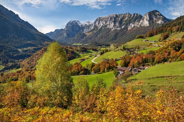 Village overview with Reiteralpe