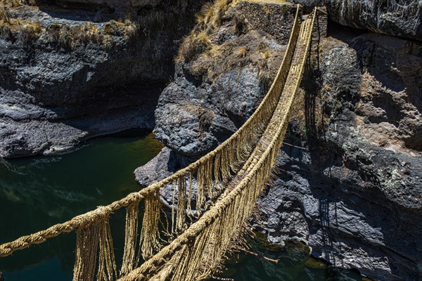 Qu'eswachaka suspension bridge