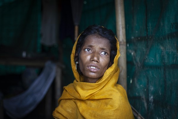 Rohingya woman in her hut in Kutupalong camp