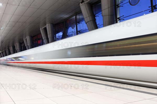 ICE train at the station of Frankfurt Airport