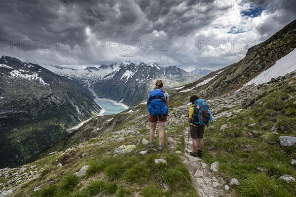 Hikers on the Berliner Hoehenweg