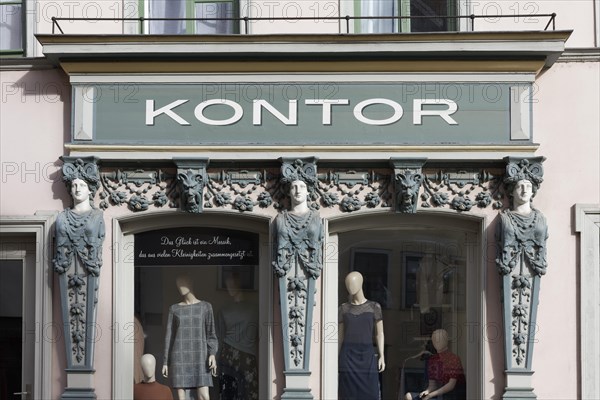 Shop front with caryatids from the 19th century