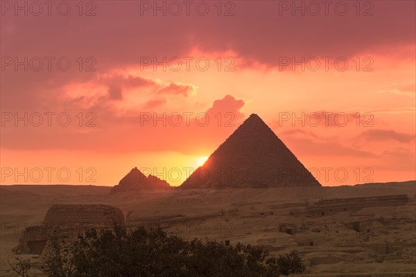 The pyramids of Menkaure at sunset