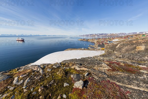 Ittoqqortoormiit with cruise ship