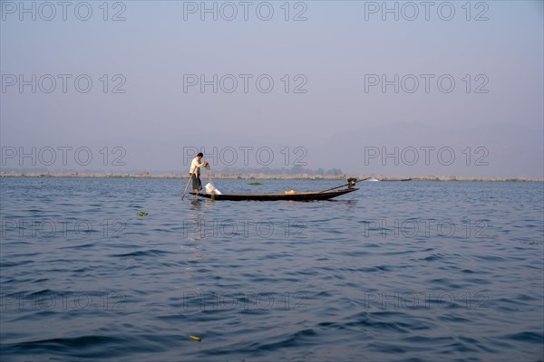 Fishermen fishing on Lake Inle