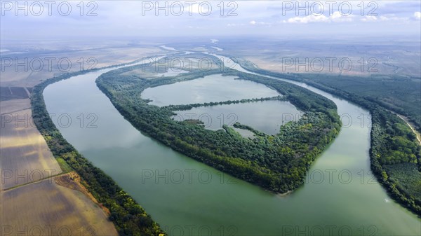 Aerial view on Tataru island