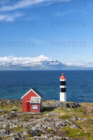 Lyngstuva Lighthouse