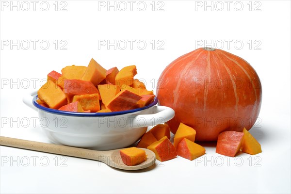 Pumpkin and pumpkin cubes in shell