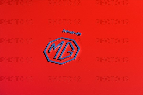Logo of the car brand MG