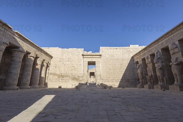 Medinat Habu temple