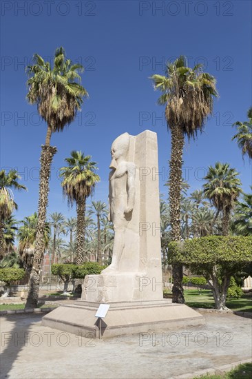 Statue of Ramesses II