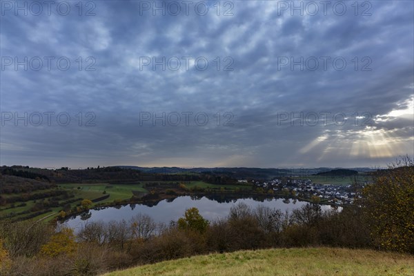 Schalkenmehrener Maar in autumn