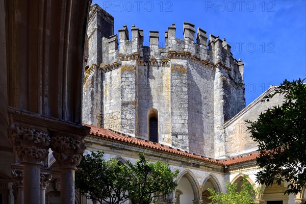 Cemetery cloister and rounded Templar Church