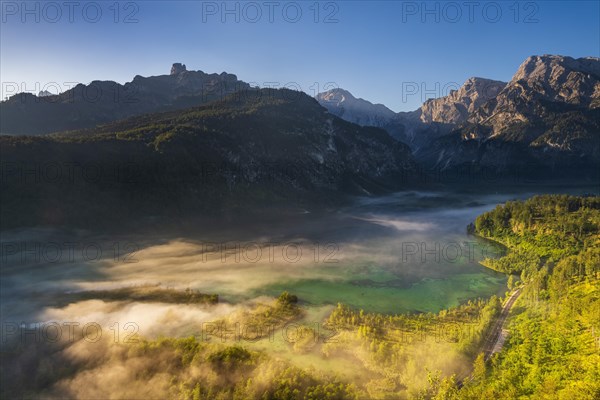 Almsee im Nebel