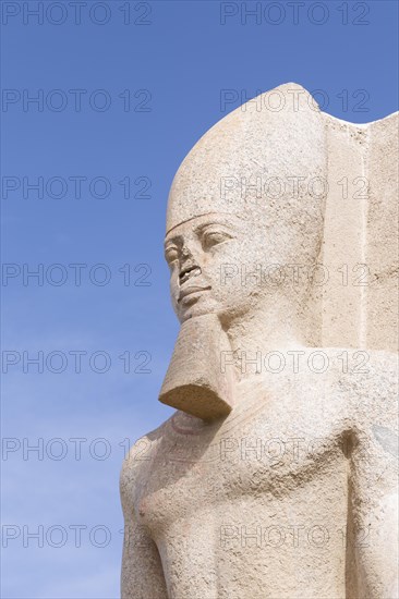 Statue of Ramesses II