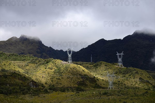 High voltage power line