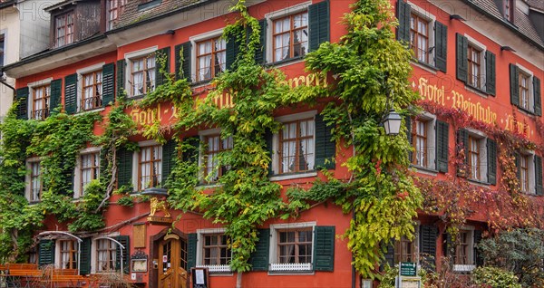 Historical facade of the Hotel Loewen am Marktplatz