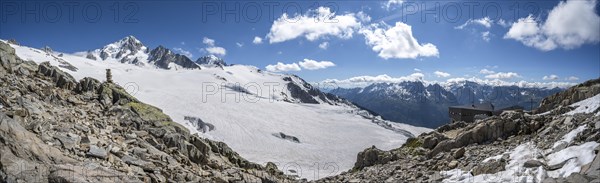 Mountain hut Refugio Albert 1er