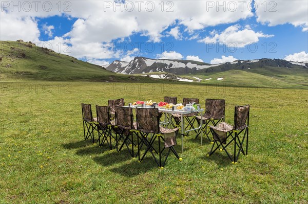 Pinic table at a camping site