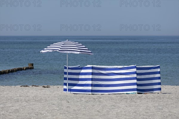 Sunshade and windbreak