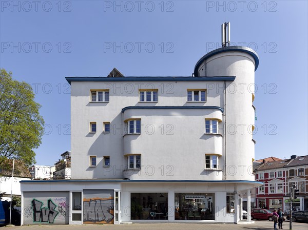 Residential and office building at the Black Sea