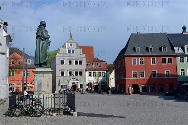 Monument to Johann Gottfried Herder