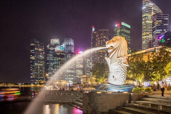 Merlion Statue