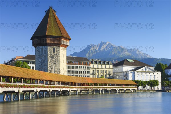 Chapel Bridge with Pilatus