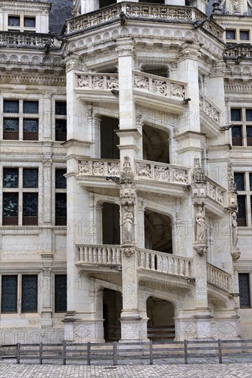 Spiral staircase