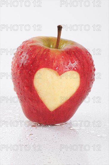 Red apple