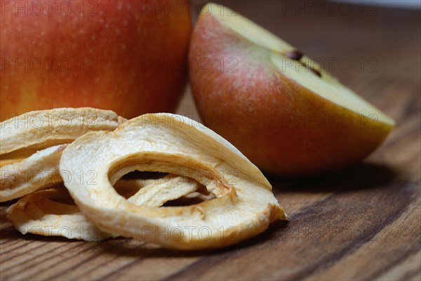 Dried apple rings