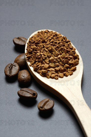 Instant coffee and coffee beans