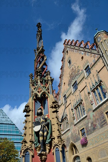 Fish box in front of the south gable of the Ulm city hall