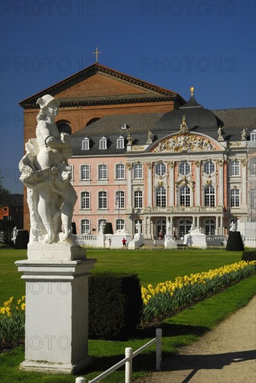 Electoral Palace with Constantine Basilica