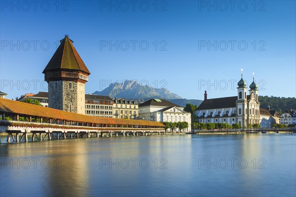 Chapel Bridge with Pilatus