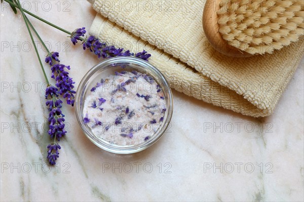 Lavender salt