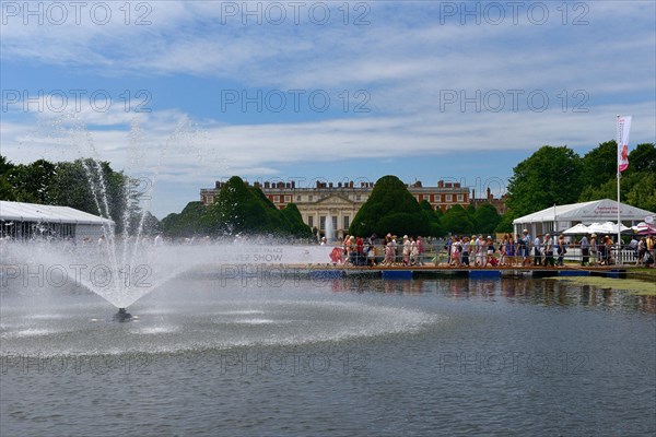 Hampton Court Flower Show