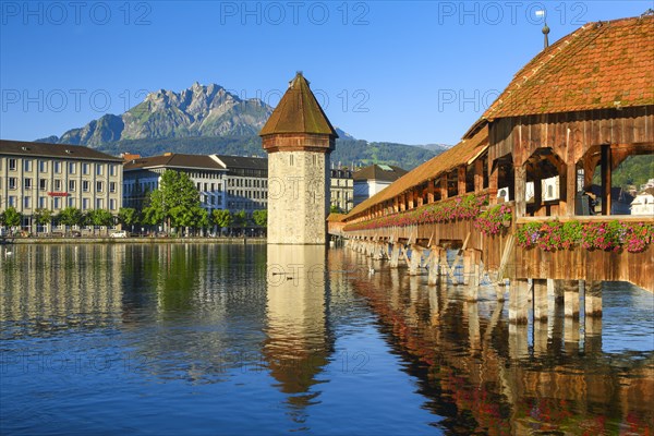 Chapel Bridge with Pilatus