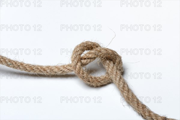 Knots in jute rope