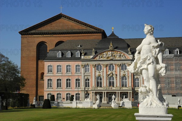 Electoral Palace with Constantine Basilica