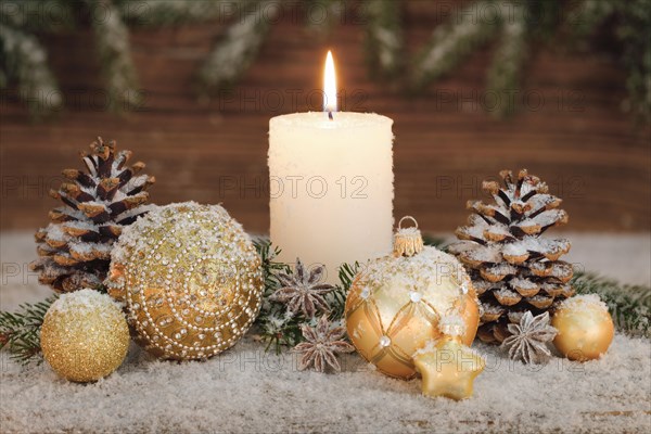 Natural Christmas decoration with candle