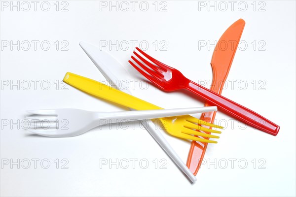 Plastic cutlery