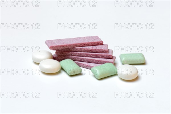 Various chewing gums