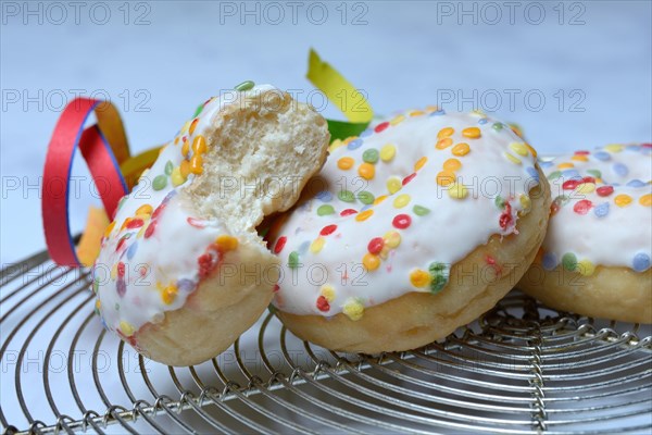 Donuts and streamers