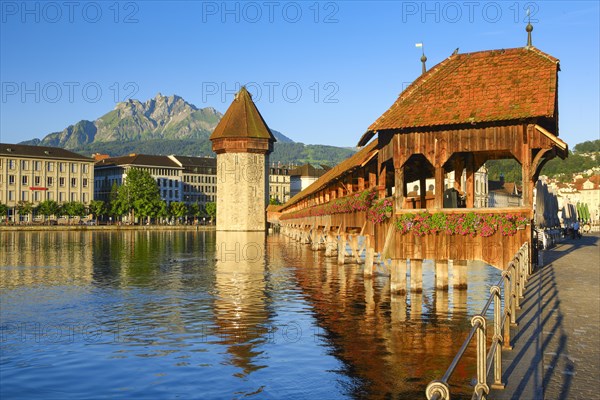 Chapel Bridge with Pilatus